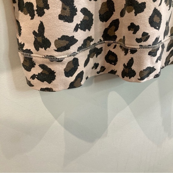 BRUNETTE THE LABEL  Sz S/M “Blonde” Leopard Print Oversized Sweatshirt Top - Picture 7 of 10